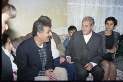 Ali-Kaypakkaya-oglunun-nisan-toreninde-1997