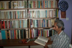 kutuphanemde-kitap-okurken